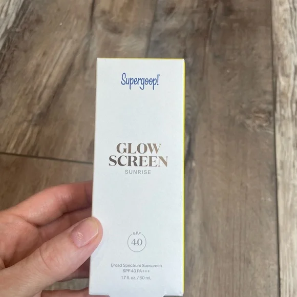 Supergoop! Glow Screen Sunrise SPF 40 - Picture 3 of 3